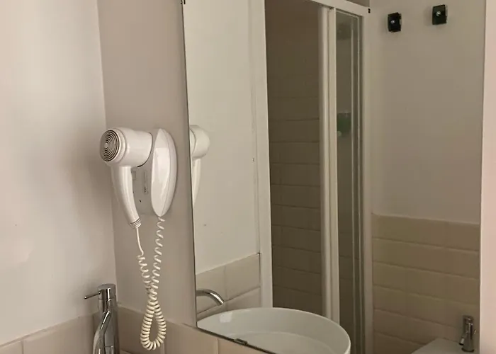 Of Arts Bed & Breakfast 4*