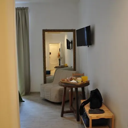 Of Arts Bed & Breakfast Rome